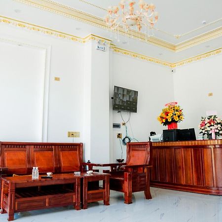 Chau Ngoc Vien Hotel - Bien My Khe - Куангнгай Экстерьер фото